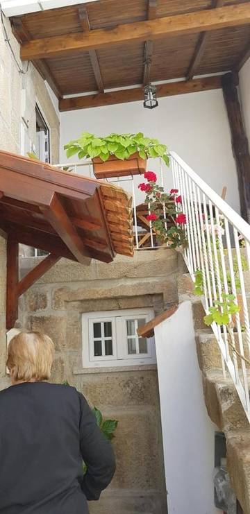 Gîte pour 2 personnes, avec terrasse à Gouveia