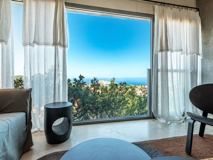 Location de vacances pour 6 personnes, avec terrasse ainsi que vue et piscine à Monticello - 4