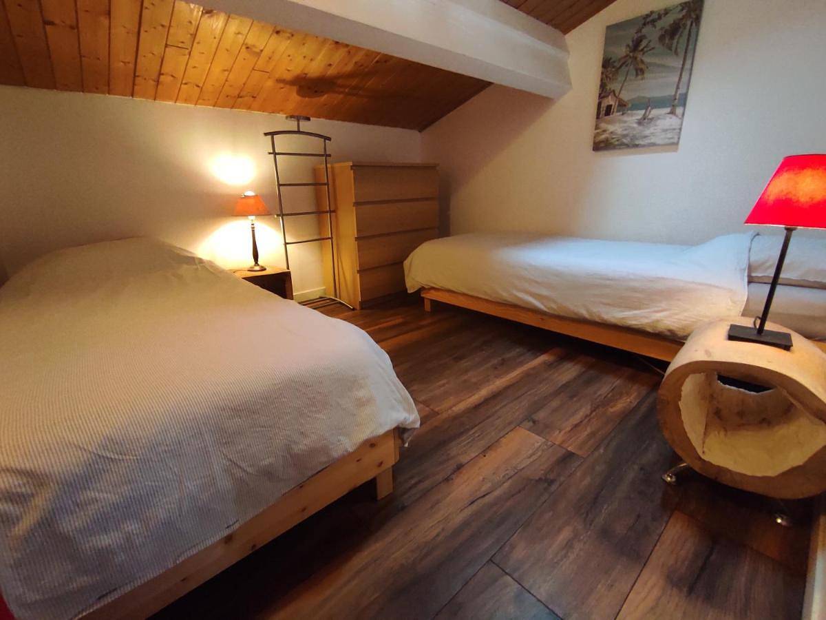 "Le Pressoir" à 15 Mn du périphérique nantais in Monnières, Région de Nantes
