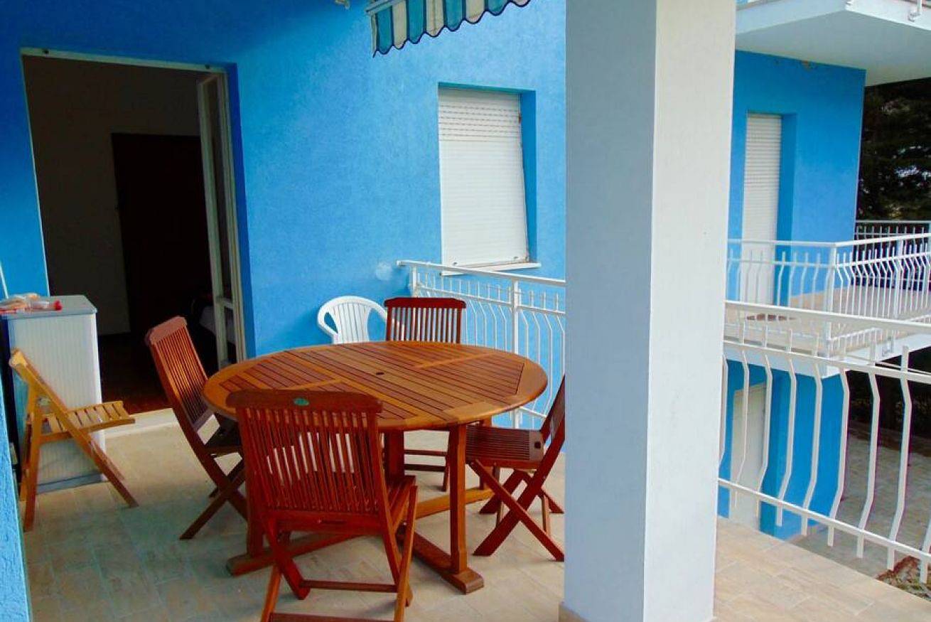 Entire apartment, M245 - Marcelli, three-room apartment with terrace and air conditioning in Marcelli, Riviera del Conero