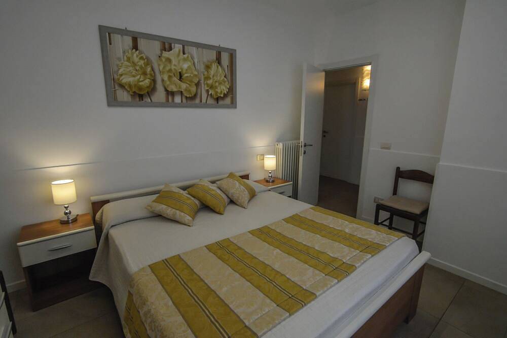 Ganze Wohnung, Beautiful ground floor apartment with garden in Cervia, Ravenna Provinz