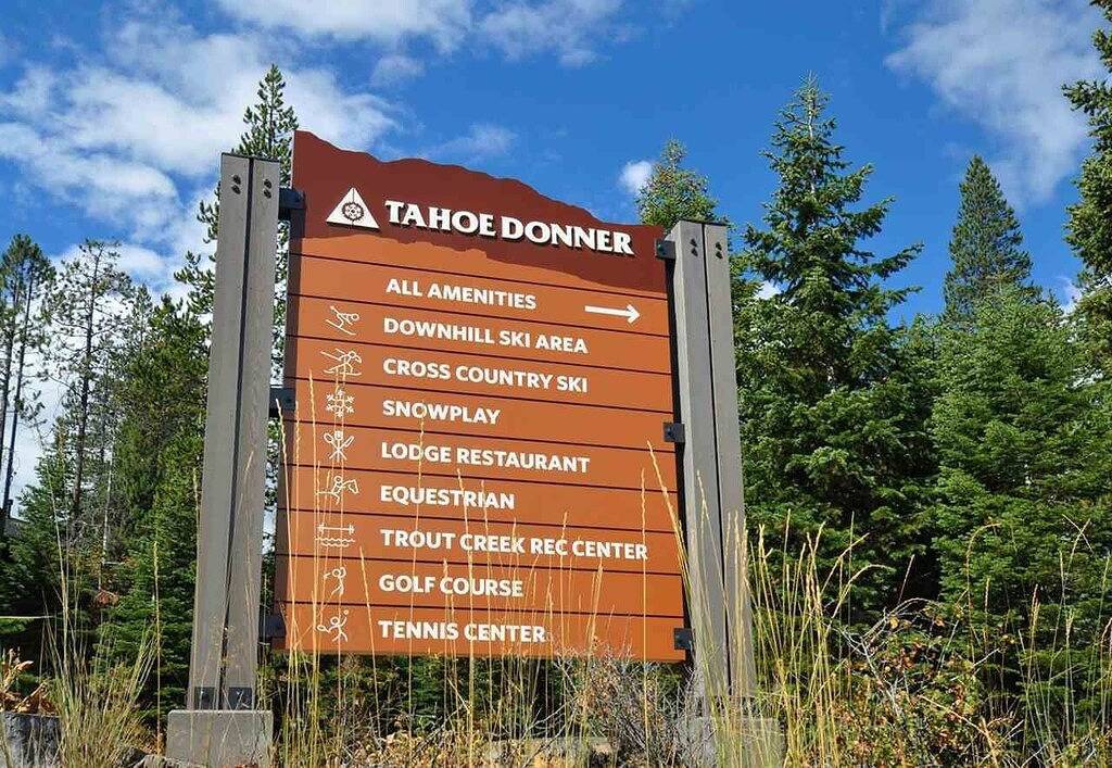 Ganze Wohnung, Condo w/ Beautiful Mountain View. Steps from Ski/Trails. Donner Lake. Ev outlet in Truckee, Donner Lake