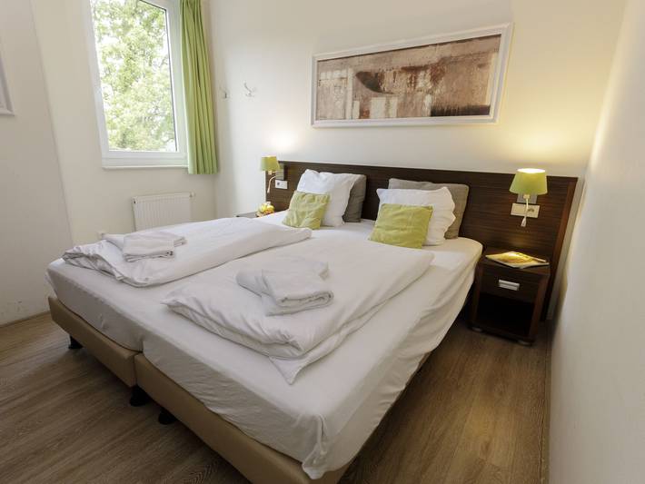 Ferienwohnung für 4 Personen, mit Balkon und Terrasse sowie Pool und Sauna in Heimbach - 3