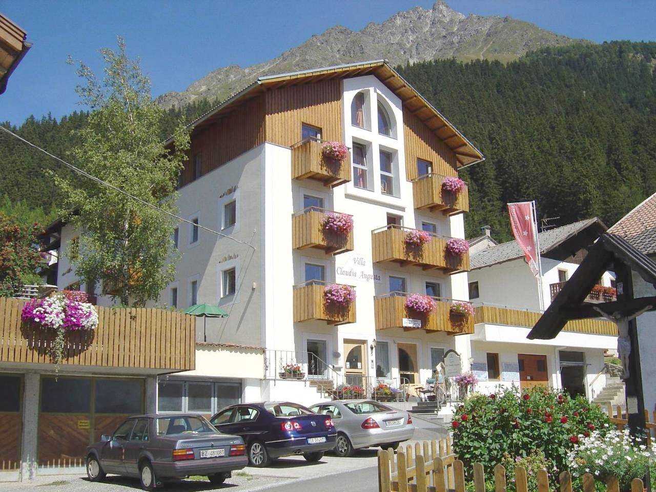 Pension Villa Claudia Augusta in Nauderer Berge, Graun