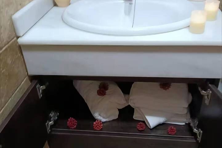 Entire apartment, Luxury penthouse with swimming pool, jacuzzi and gym near the spa of archena in Archena, Murcia Inland