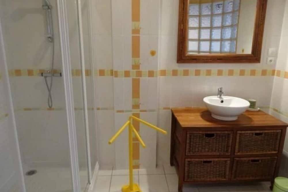 Gemütliches Ferienhaus mit Terrasse, Kinderparadies und nahe Thermalbad in Senaide, Neufchâteau (Frankreich)