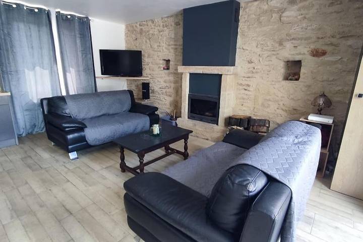 Location de vacances pour 10 personnes, avec jardin à Péaule - 2