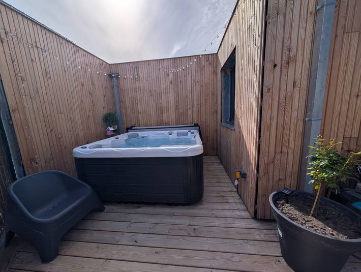Maison de vacances pour 8 personnes, avec jacuzzi et jardin, adapté aux familles en France
