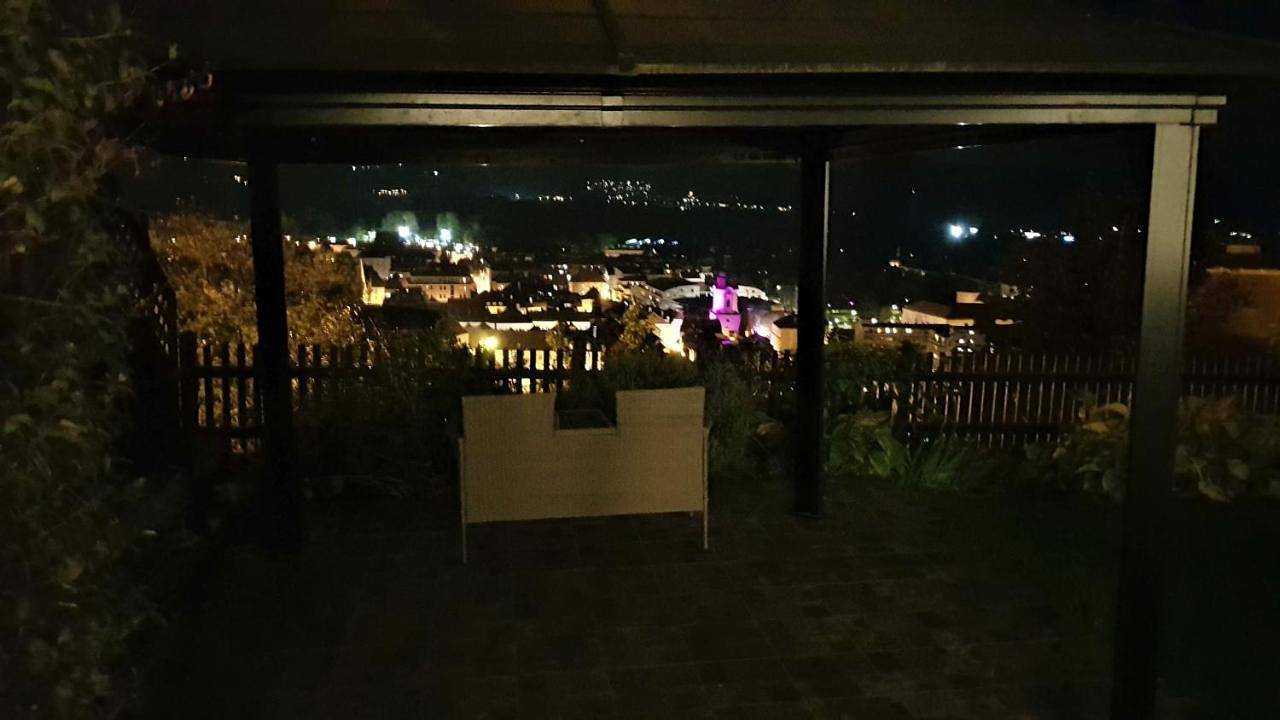 Ganze Wohnung, Blick über Krems mit Gartenpavillon in Krems an der Donau, Donau Niederösterreich
