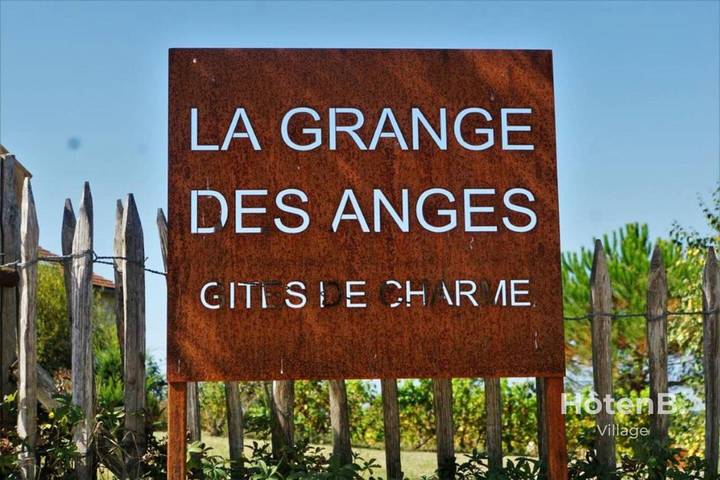 Maison de vacances pour 6 personnes, avec jacuzzi et jardin, animaux acceptés