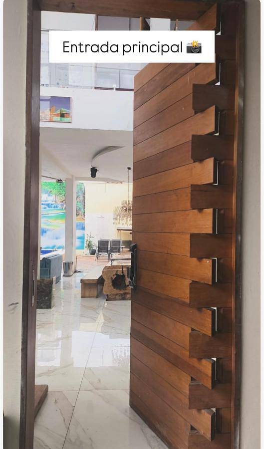 Chambre d’hôte pour 4 personnes, avec vue et jardin ainsi que piscine et terrasse à Belém