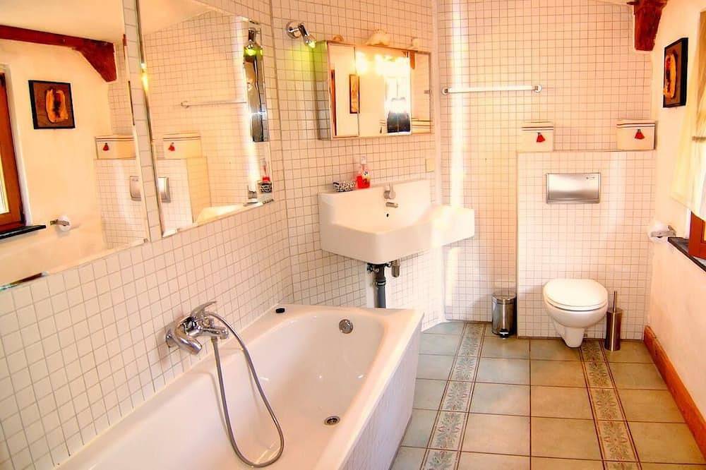 Ganze Wohnung, Ferienwohnung Wriezen für 1 - 6 Personen mit 2 Schlafzimmern - Ferienwohnung in Wriezen, Märkisch-Oderland