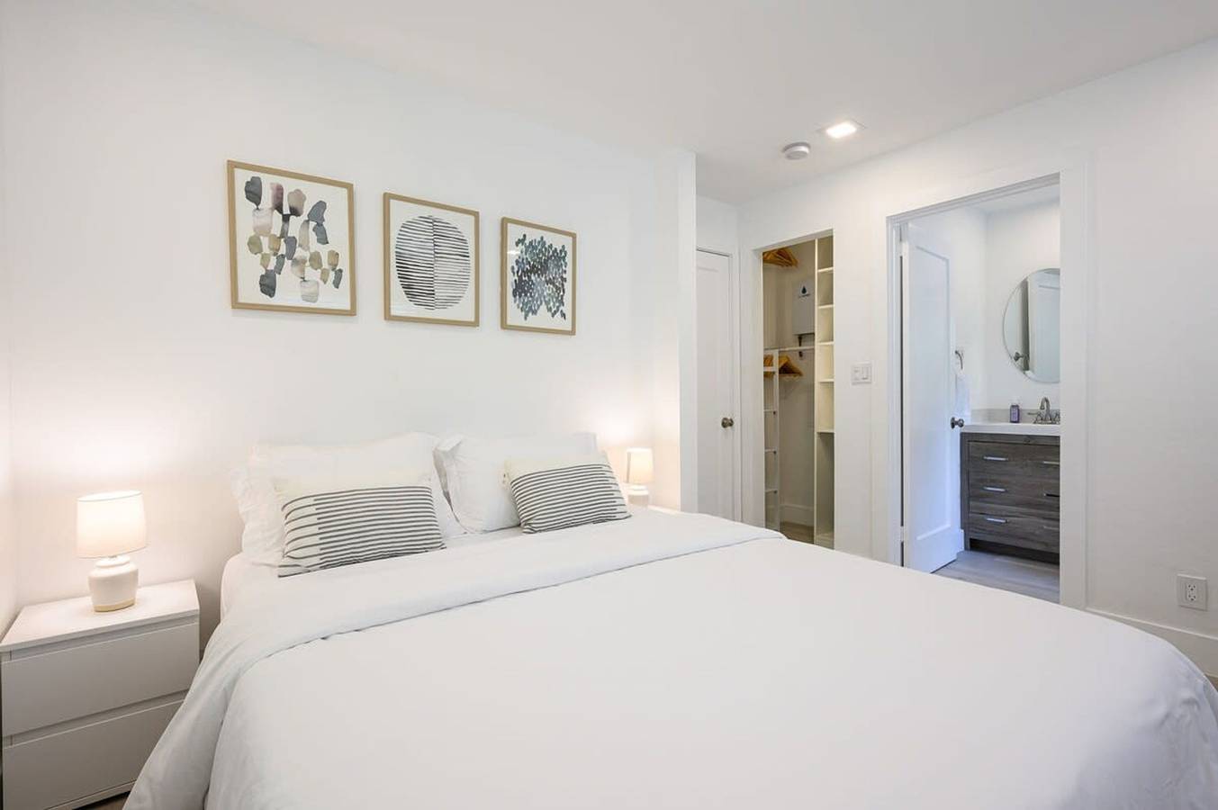 Beautiful And Comfortable Apt in Victoria Park in Fort Lauderdale, Broward County