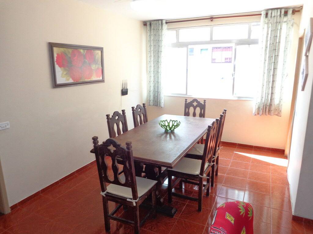 Ganze Wohnung, Reichlich geeignet, Strand der Festung, Ruhe und Wohlbefinden, nahe der Messe in Praia do Forte Cabo Frio, Rio de Janeiro (Bundesstaat)