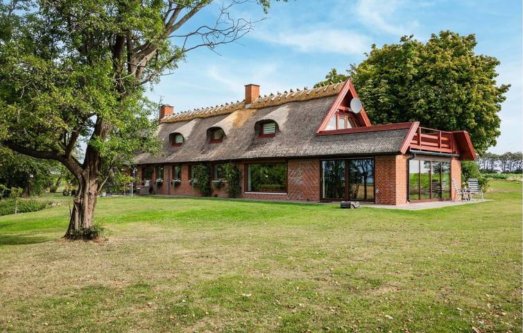 Ferienhaus mit Meerblick für 8 Personen, mit Garten und Terrasse auf Falster