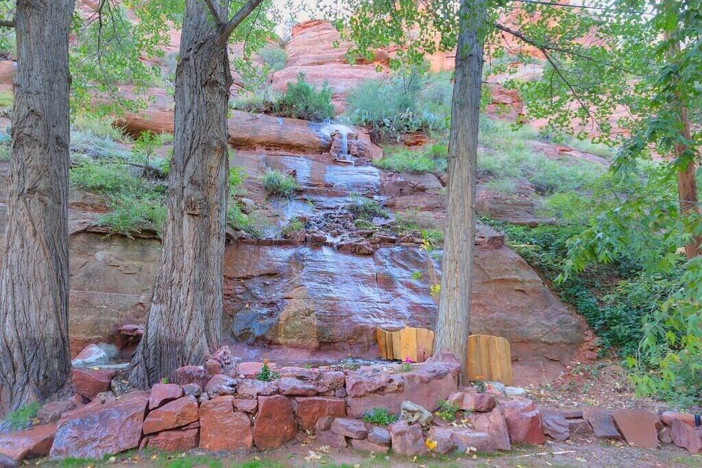 Ziel @ Oak Creek Cabin 8 in Oak Creek Canyon
