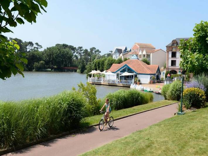 Gîte pour 4 personnes, avec piscine et terrasse, animaux acceptés dans Port Bourgenay - 4