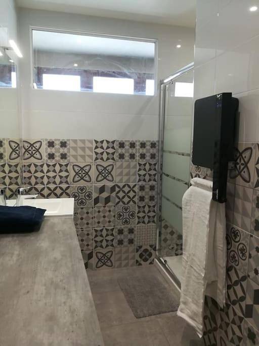 Appartement entier, Cocoon Bugiste : travail, sport ou détente in Plateau d'Hauteville, Belley