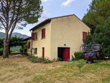 Chambre d’hôte pour 2 personnes, avec jardin dans Privas