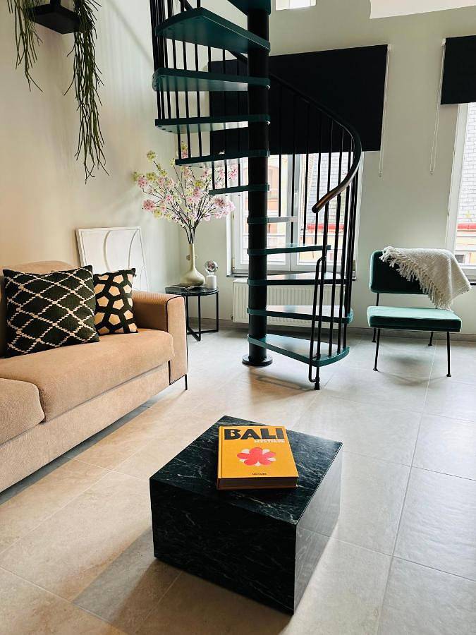 Appartement entier, New ! Superbe Duplex - Déco Bali Mystique in Mons (Hennegau), Hainaut