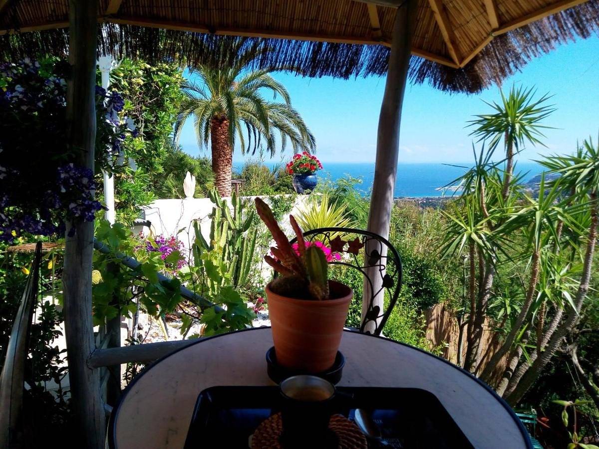 Bali en Provence spa - sauna - massages - piscine - Chambre Evasion in Cavalaire-sur-Mer, Région de Draguignan