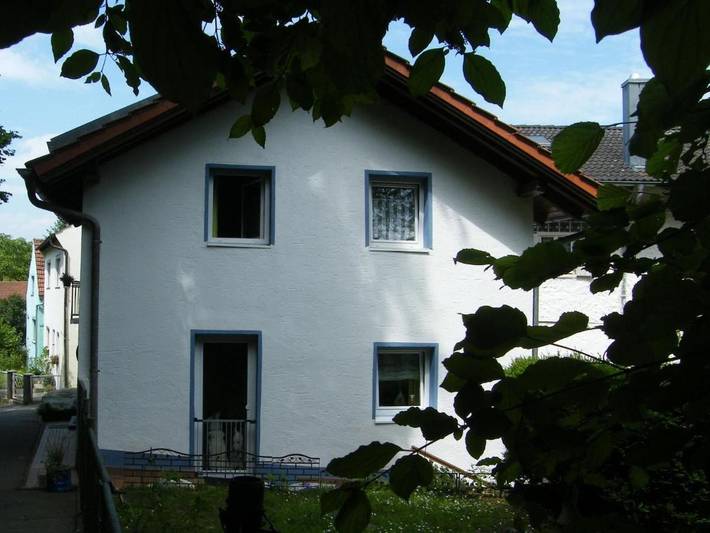 Ferienhaus für 4 Personen, mit Terrasse und Garten in Landau (Isar)