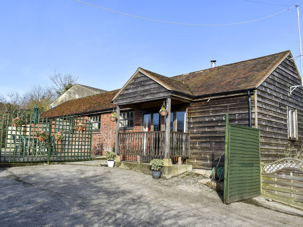 Chalet for 6 People in Okeford Fitzpaine, Cranborne Chase