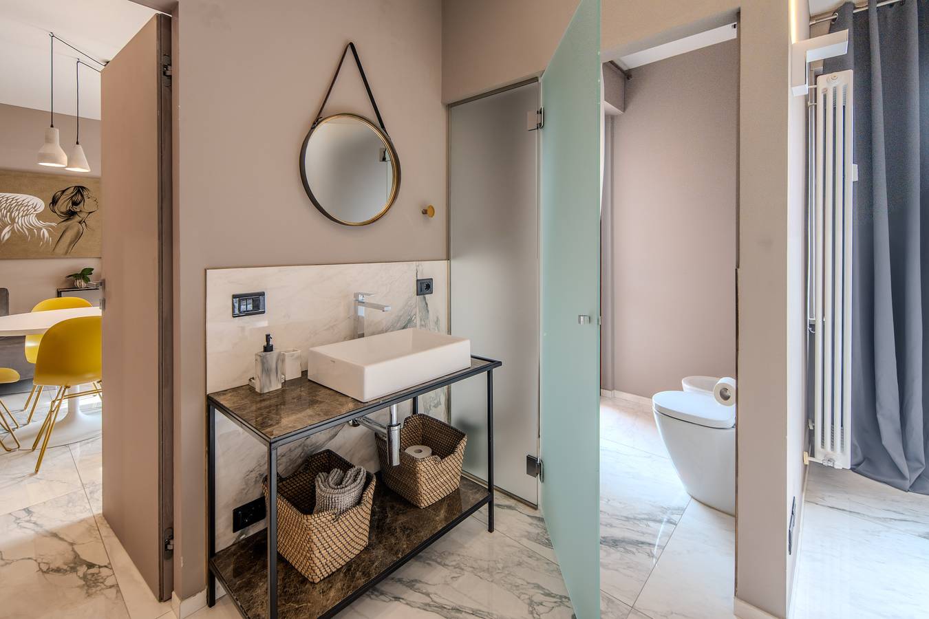 Appartamento intero, Interno 5 - [Parcheggio gratuito] in Alba, Langhe