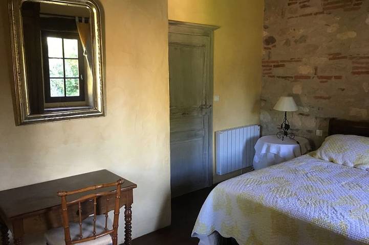 Gîte pour 4 personnes, avec jardin à Labastide-de-Lévis - 2