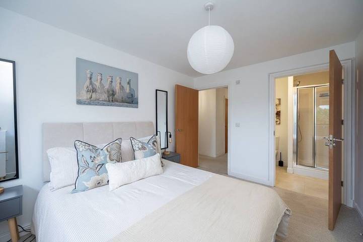 Appartement entier, 2 Bedroom Flat Free Parking Close to Gatwick in Crawley, Sussex de l'Ouest