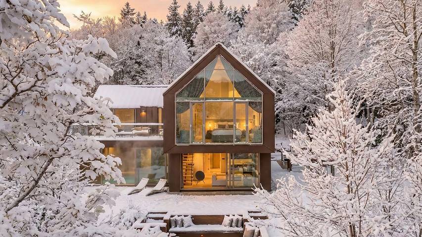 Villa für 9 Personen, mit Pool und Garten sowie Sauna und Terrasse - 1