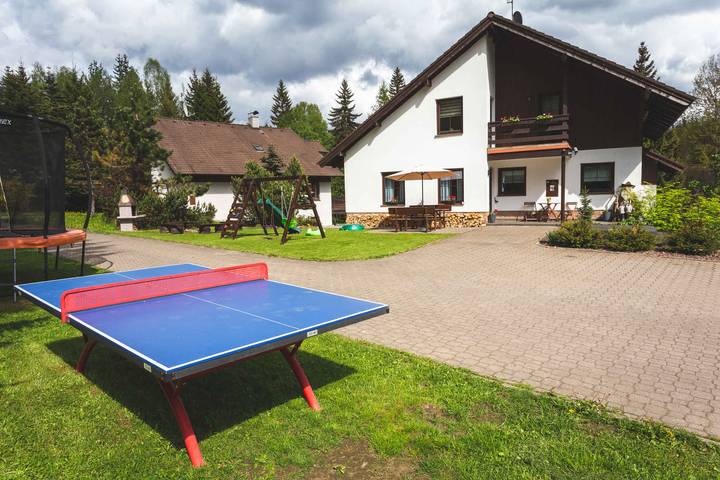 Apartament wakacyjny dla 14 osób, z Balkon i Ogród w Harrachov