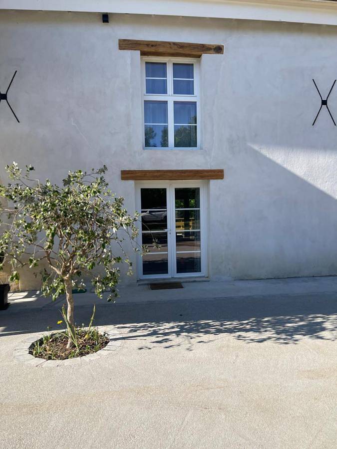 Location de vacances pour 6 personnes, avec Terrasse ainsi que Jardin et Vue à Salles - 4