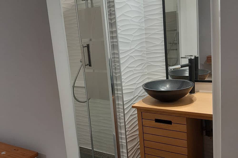 Entire apartment, Large apartment, recently renovated, right in the center opposite the town hall in Morlaix, Ceinture Dorée