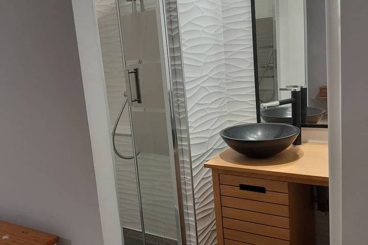 Apartamento entero, Large apartment, recently renovated, right in the center opposite the town hall in Morlaix, Ceinture Dorée