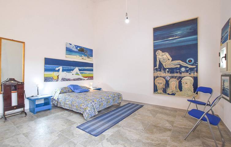 Appartement de vacances entier, Appartement avec vue sur la mer, terrasse et parking, à 100 m de la plage de Pietrarossa in Marina di Caronia, Caronia