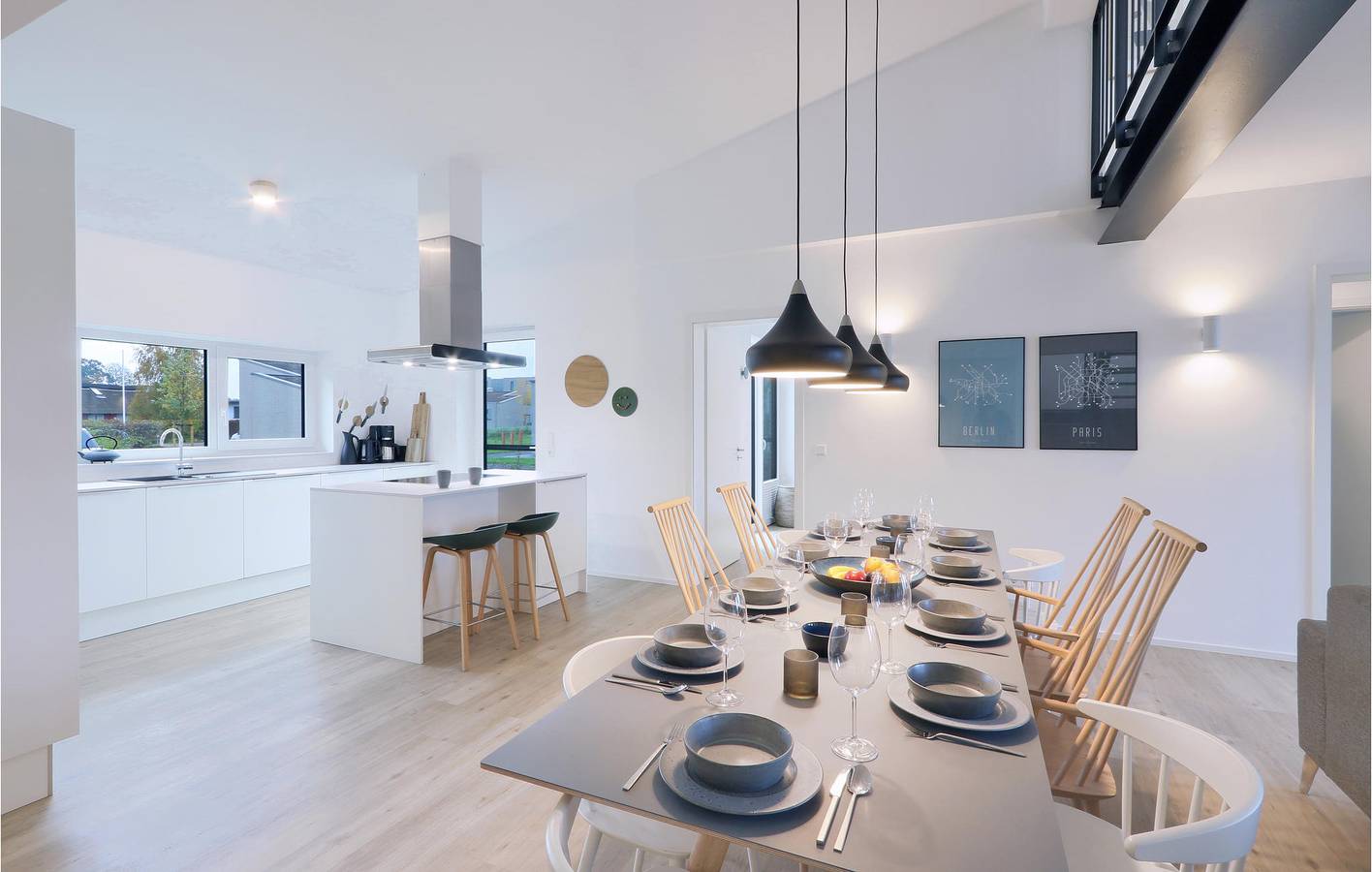 Moderne 2BR Apt: Park, TV, Terrasse, Küche, Internet, Nähe Restaurants & Fluss. in Marissa Ferienpark, Lembruch