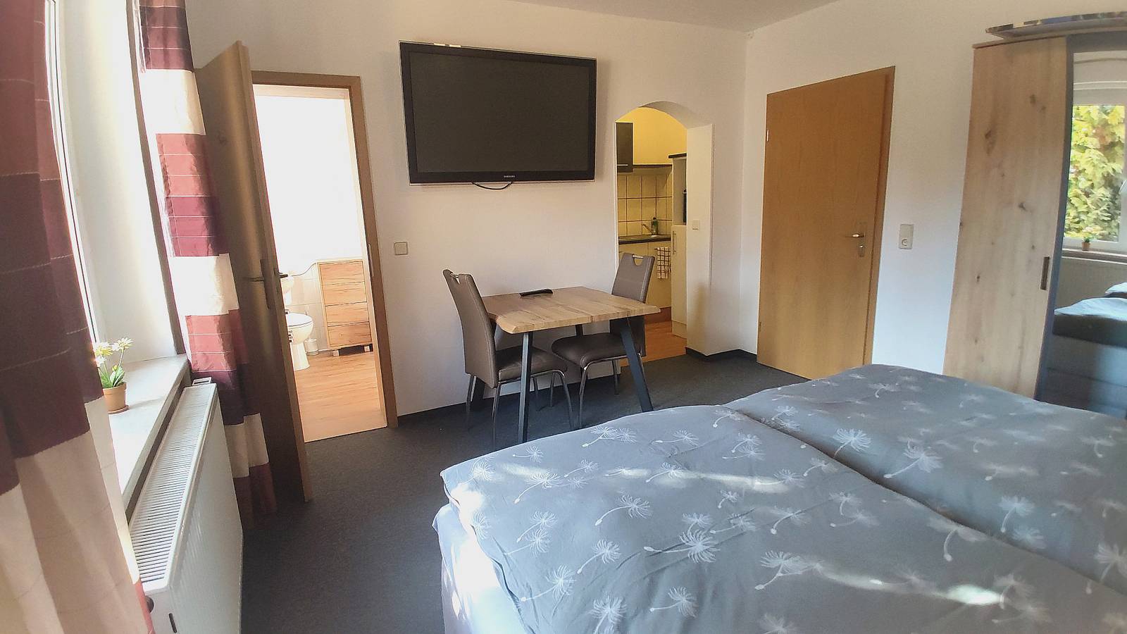 Ganze Ferienwohnung, Harzschlösschen in Harzgerode, Harzvorland