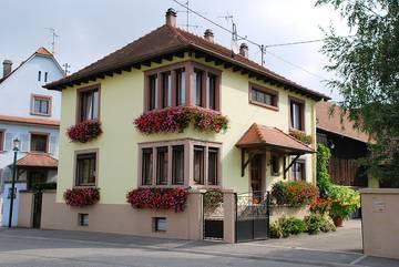 Gîte pour 4 personnes, avec jardin dans Herbsheim