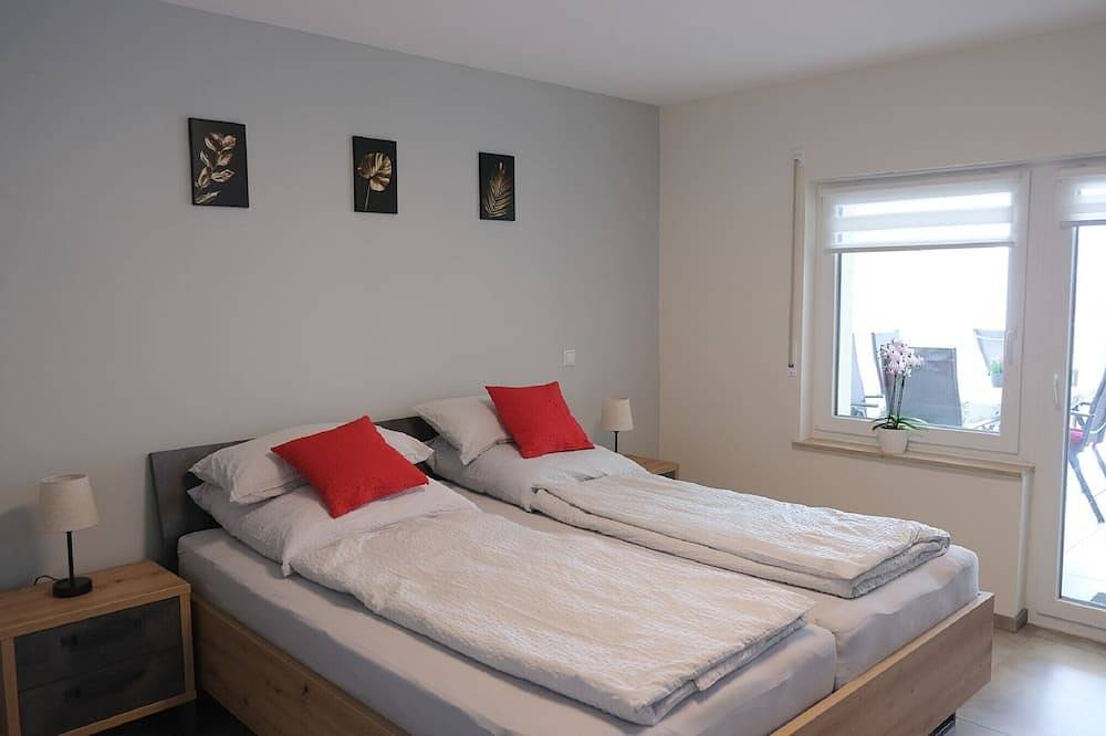 Ganze Wohnung, Casa Walter (95qm) mit 3 Schlafzimmern und Balkon in Großheubach, Spessart-Mainland