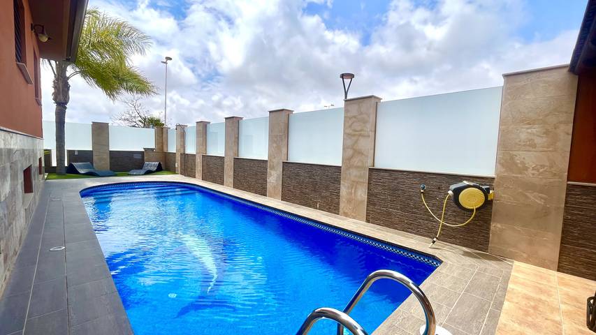 Chalet para 8 personas, con terraza además de sauna y jardín, Se admiten mascotas en Provincia de Almería - 3