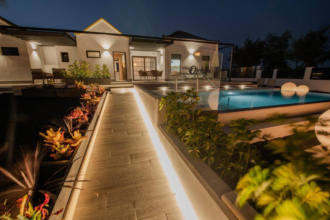 Three-Bedroom Villa in Caleta de Fuste, Antigua