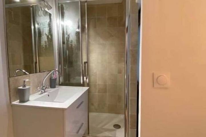 Location de vacances pour 6 personnes à Nages