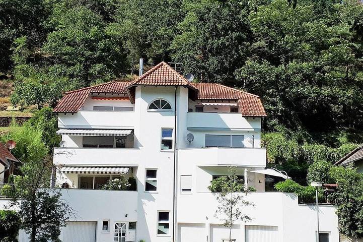 Ferienwohnung für 6 Personen, mit Balkon in Wachenheim