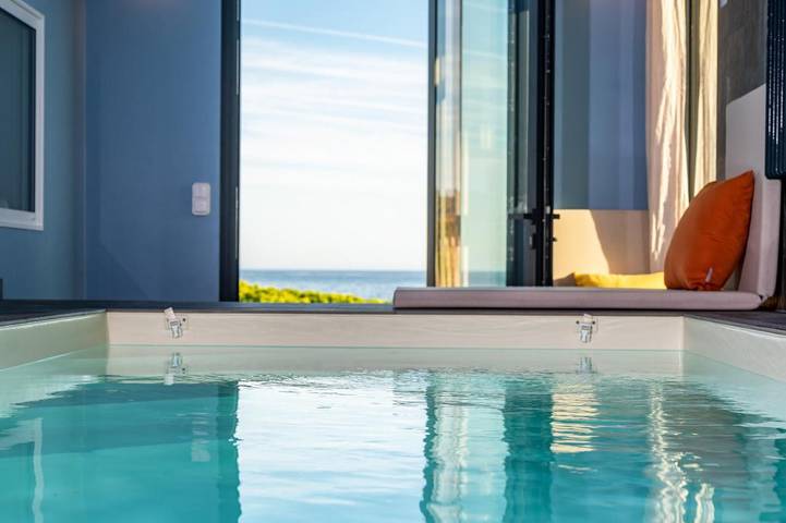 Location de vacances pour 7 personnes, avec sauna et jardin ainsi que piscine et vue dans Doëlan - 2