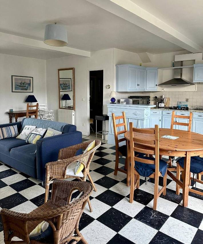 Location de vacances pour 8 personnes, avec jardin et vue, animaux acceptés dans Plage de Saint-Marguerite sur Mer - 3