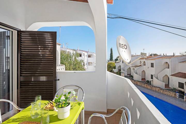 Gîte pour 6 personnes, avec balcon et jardin à Porches - 3