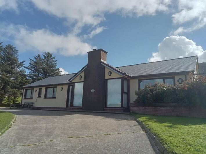 Holiday rental for 8 people, with Terrace and Garden in Buncrana