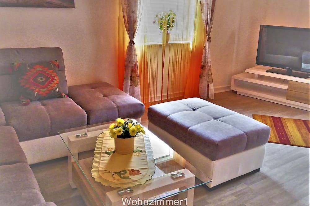 Ganze Wohnung, Ferienwohnung, Terrasse, Wandern, Radweg, Main,Spessart, Gästehaus in Marktheidenfeld, Spessart-Mainland