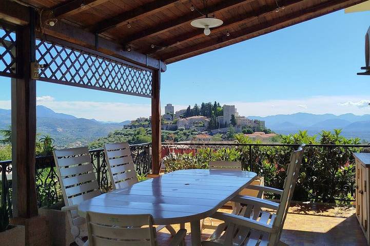 Villa per 4 persone, con terrazza e giardino - 1